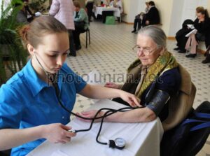 Що допомагає від похмілля: напої та засоби